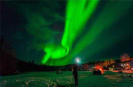极光在南极还是在北极出现的多 wKgBZ1jJRj-AMmkTAABVlo_Zb8Q52.jpeg?imageView2%2F2%2Fw%2F600%2Fq%2F50