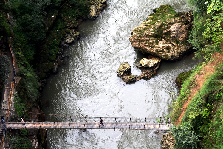 马岭河峡谷,万峰林游记