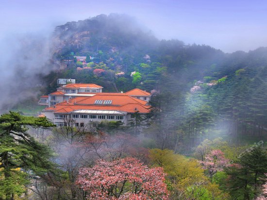 黄山风景区自驾2日游(宿山上四星狮林大酒店含双早 双人黄山风景区