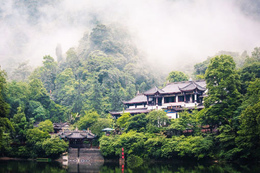 什么时间适合去道观 wKgBZ1lQhFaAepaeAAZDMIG-uGA26.jpeg?imageView2%2F2%2Fw%2F510%2Fh%2F8000%2Fq%2F100%7Cimageslim