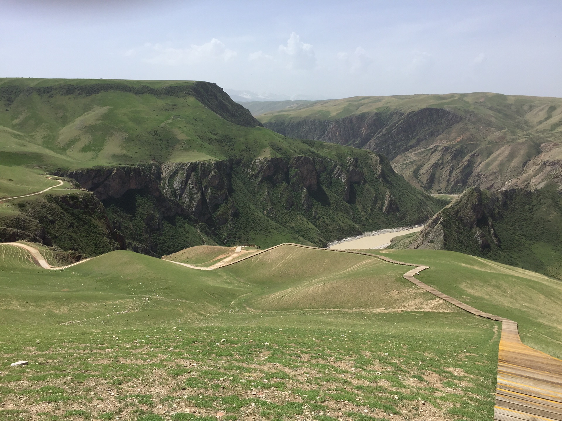 东西喀拉峻大草原阔克苏大峡谷