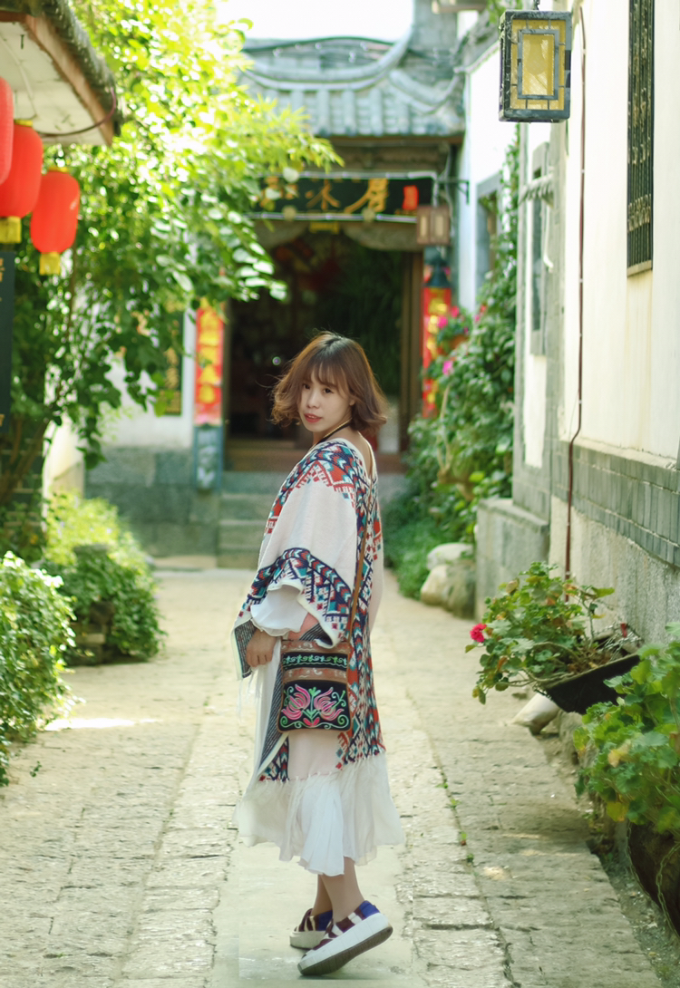 旅行中,如何指导不会拍照的朋友给自己拍出一张满意的