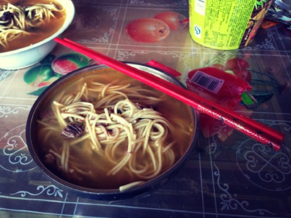 什么是青稞面图片 wKgBZ1oFYYaAF1xdAAGHCsU07ag71.jpeg?imageView2%2F2%2Fw%2F600%2Fh%2F600%2Fq%2F90