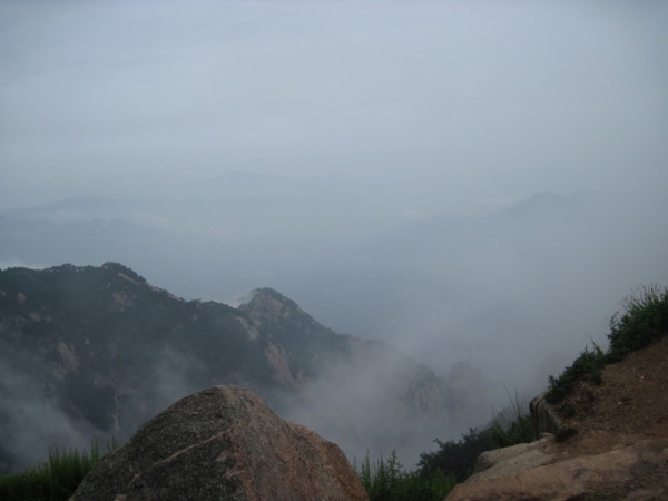 泰山游玩攻略住宿平价,泰山游玩攻略