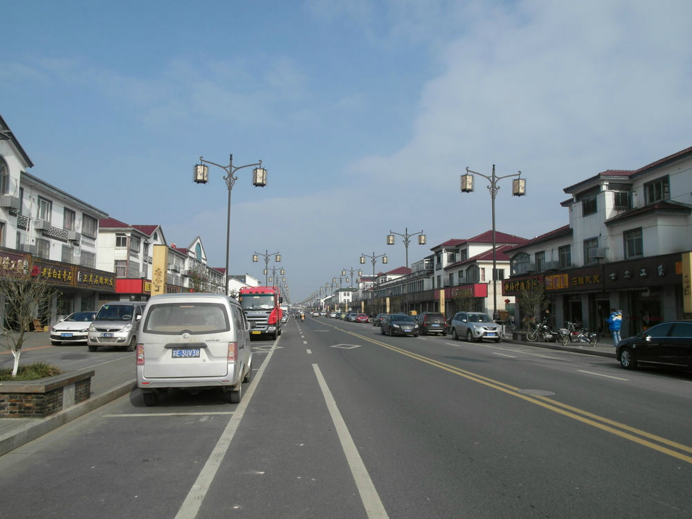 补,苏州西山农家饭 年初二,全家到镇湖,光福,西山郊游一日.