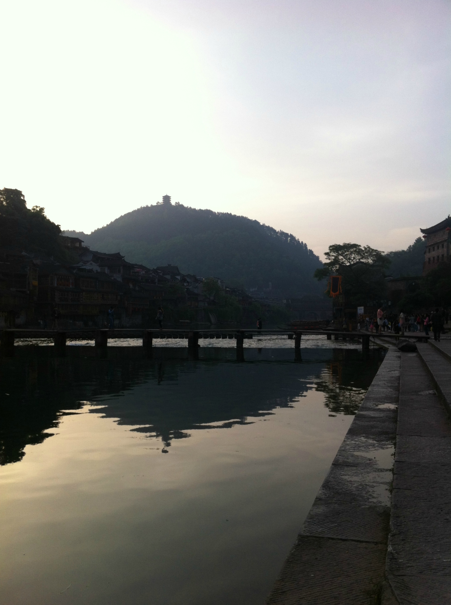 怀化市人口有多少人口_怀化市有哪几个区