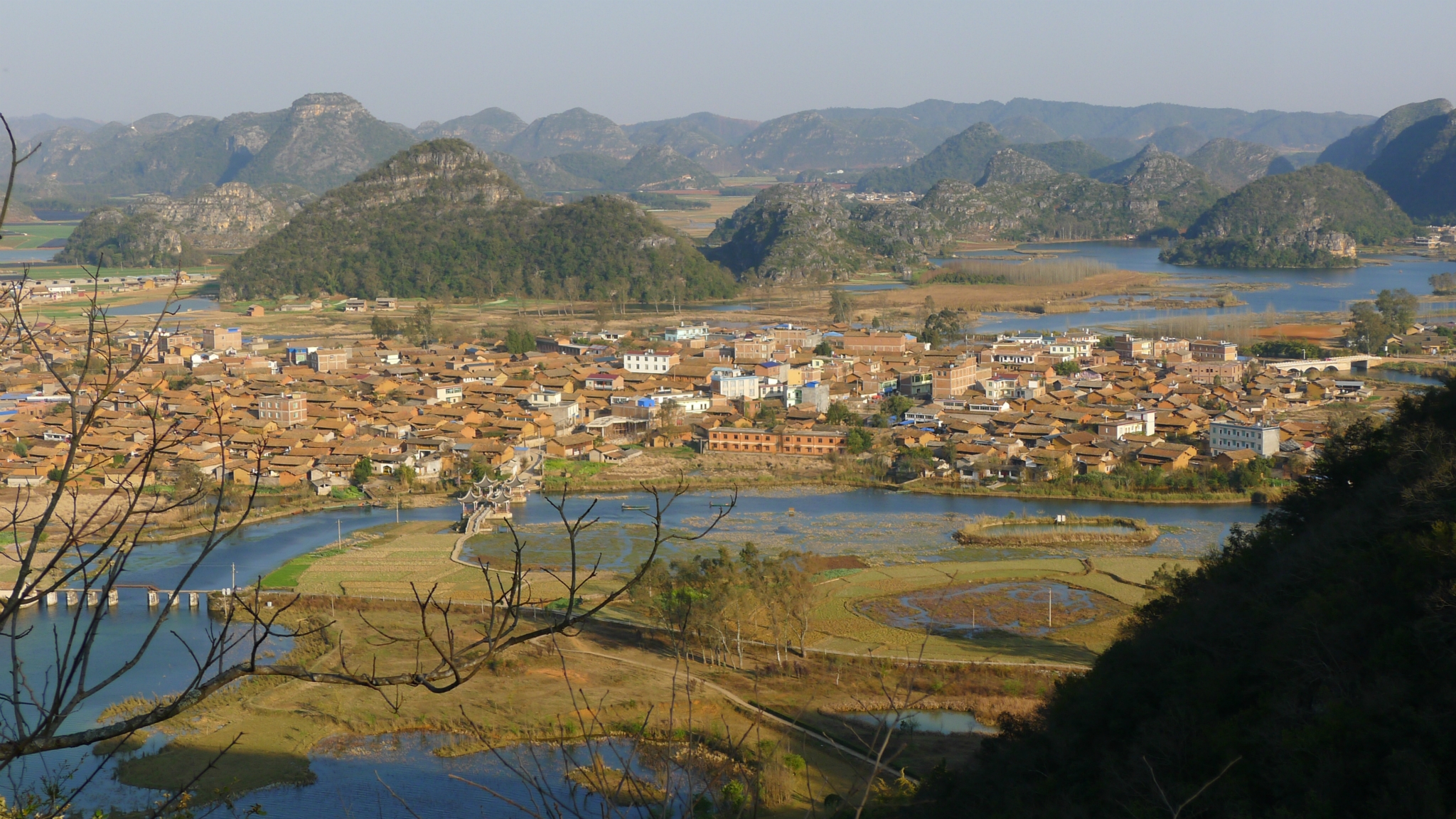 文山州有多少人口_文山市内有多少人口(3)