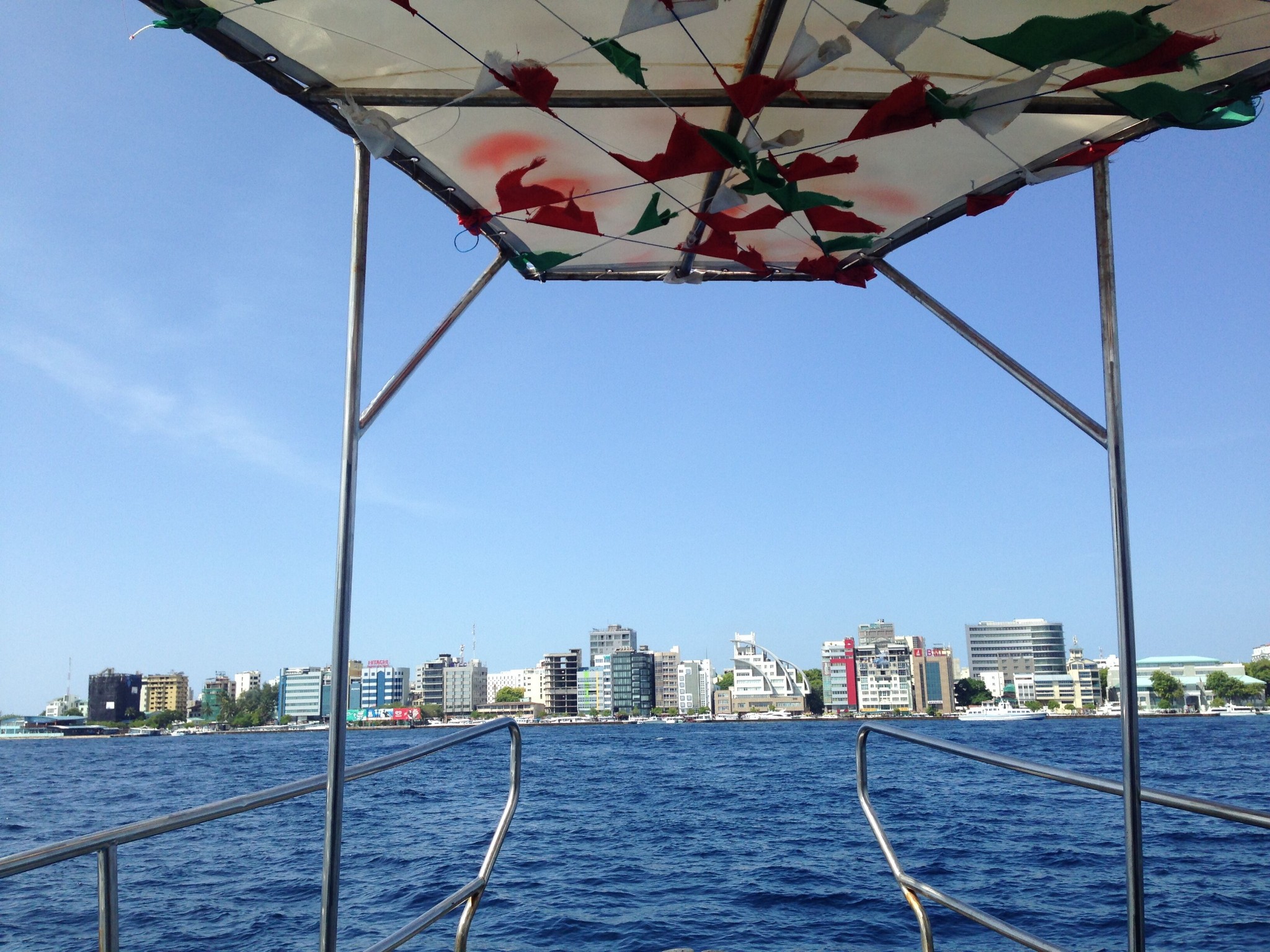 马尔代夫卡尼岛_马尔代夫人均收入(2)