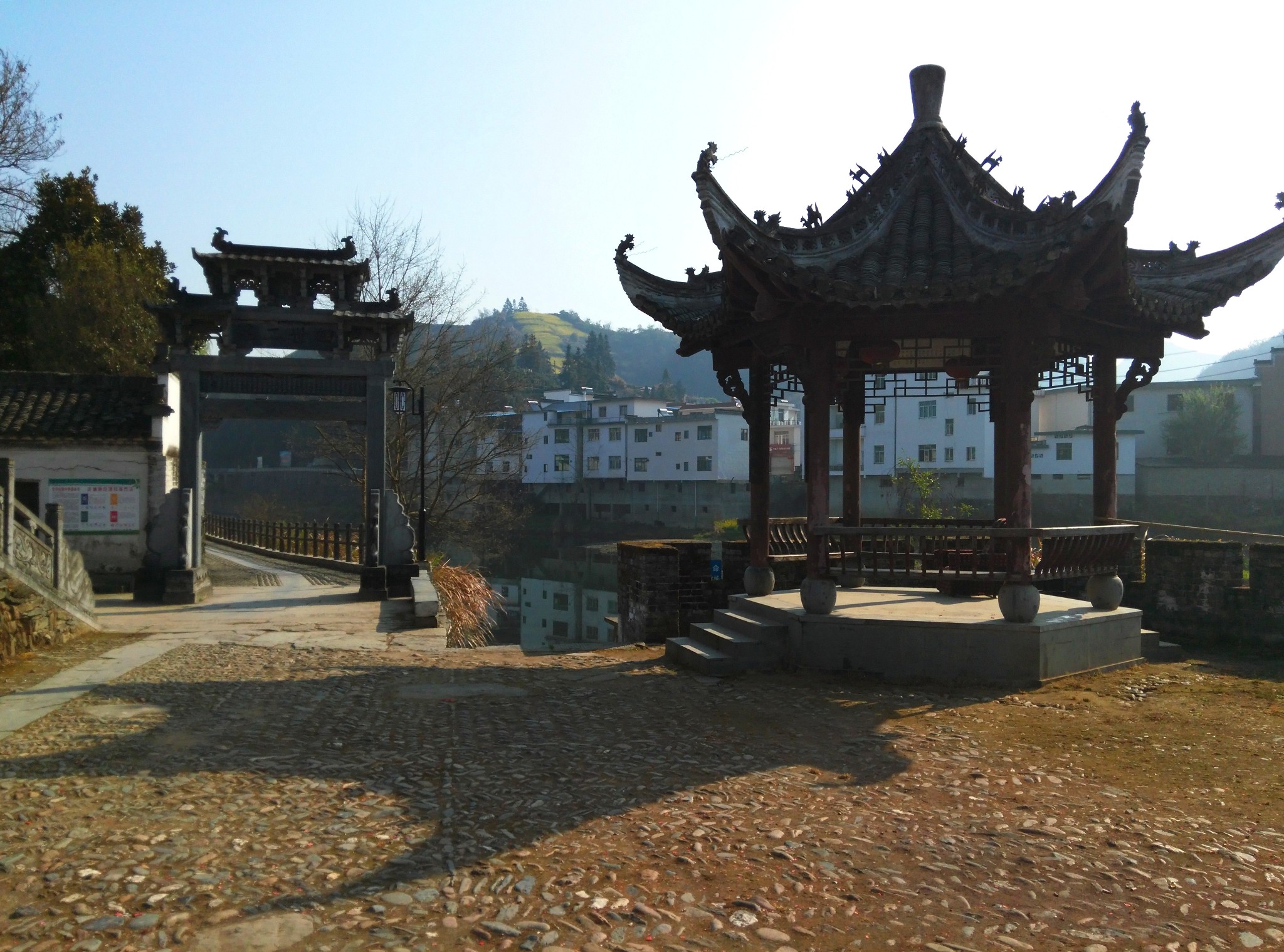 婺源周溪人口_婺源油菜花图片(3)