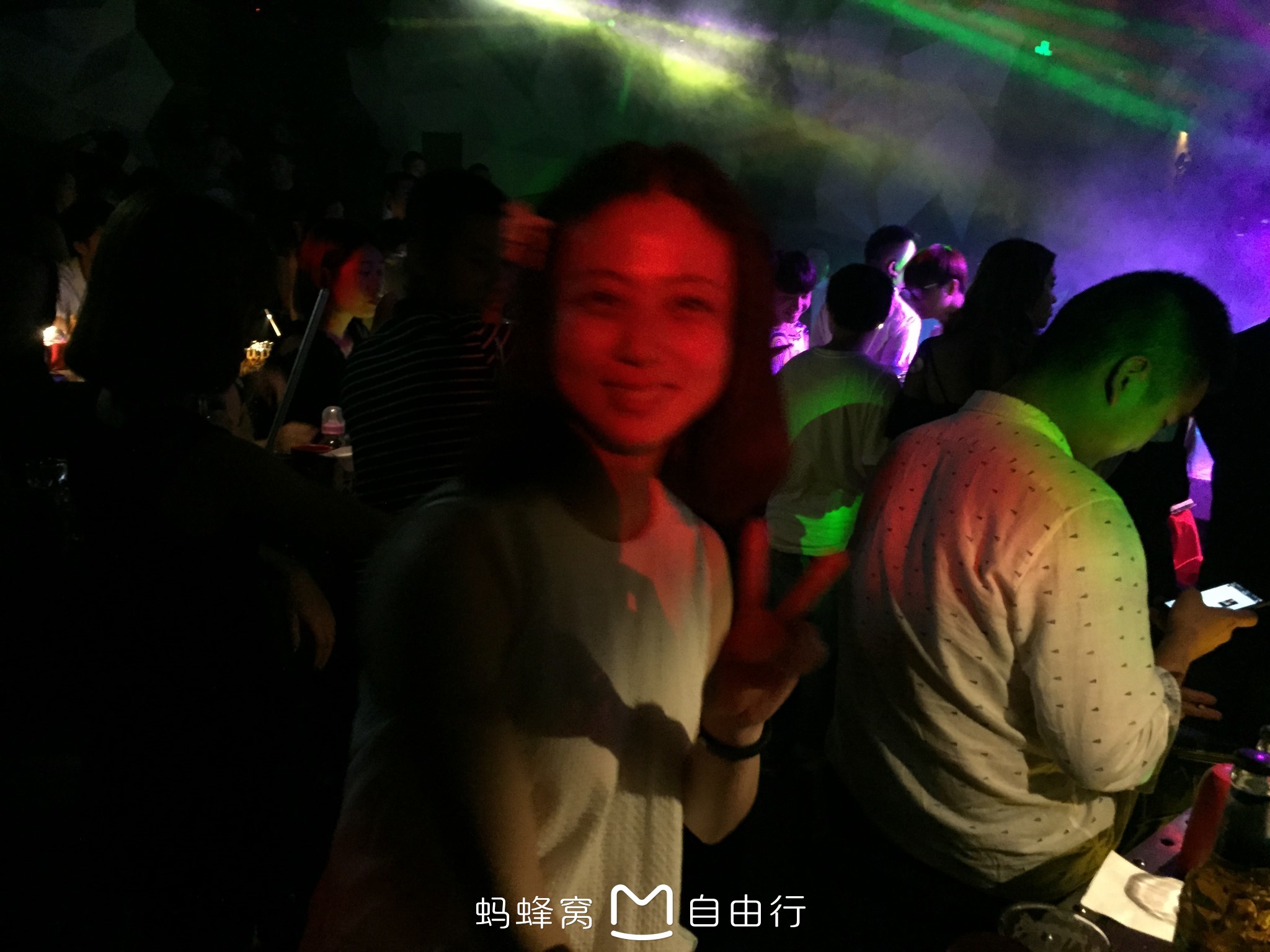wKgBs1cgk4KAbM_QAAXvfX2P0zM32.jpeg?imageView2%2F2%2Fw%2F600%2Fh%2F600%2Fq%2F90