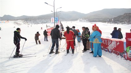 包头昆仑国际滑雪场门票