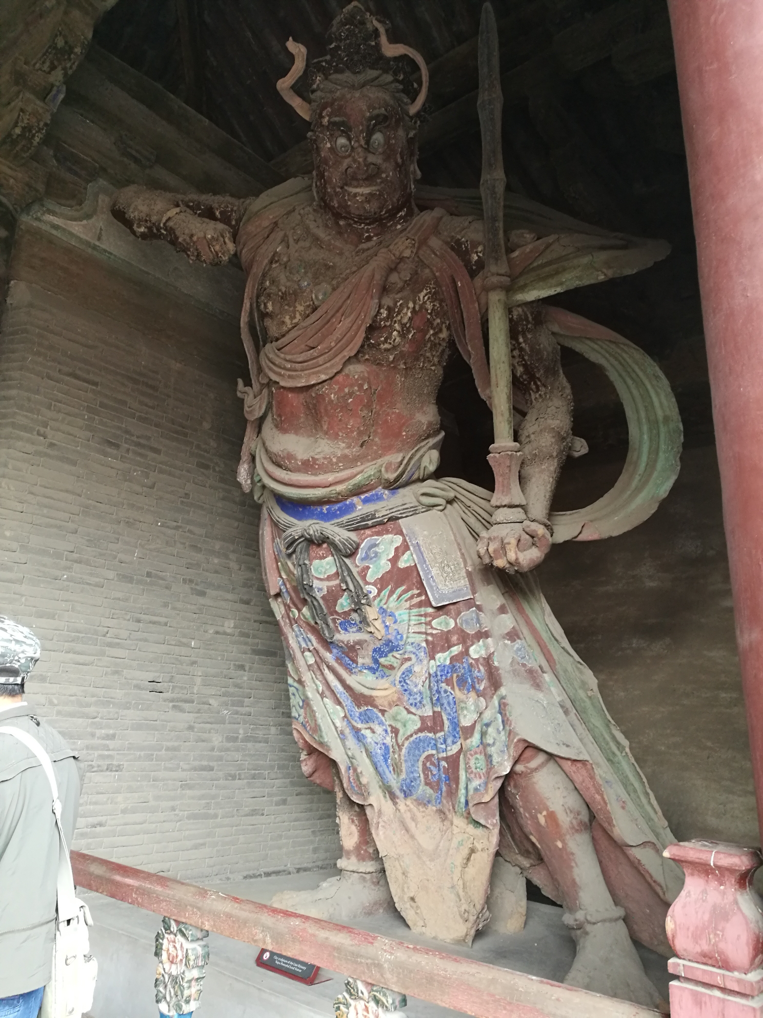 山门哼哈二将,闭口为哼,张口为哈.