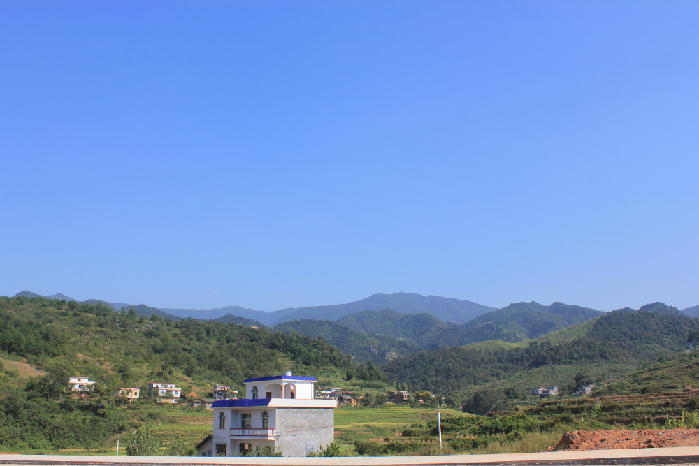 wKgB21BW0u_q3-ztAAt7KQP5CeE55.jpeg?imageView2%2F2%2Fw%2F600%2Fq%2F90