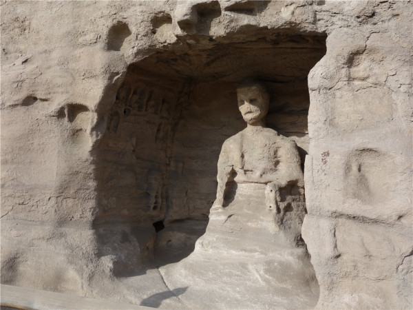 云冈石窟攻略怎么逛的 wKgB6lS6BWKAcx2OAASHM32cPhg72.jpeg?imageView2%2F2%2Fw%2F600%2Fq%2F90