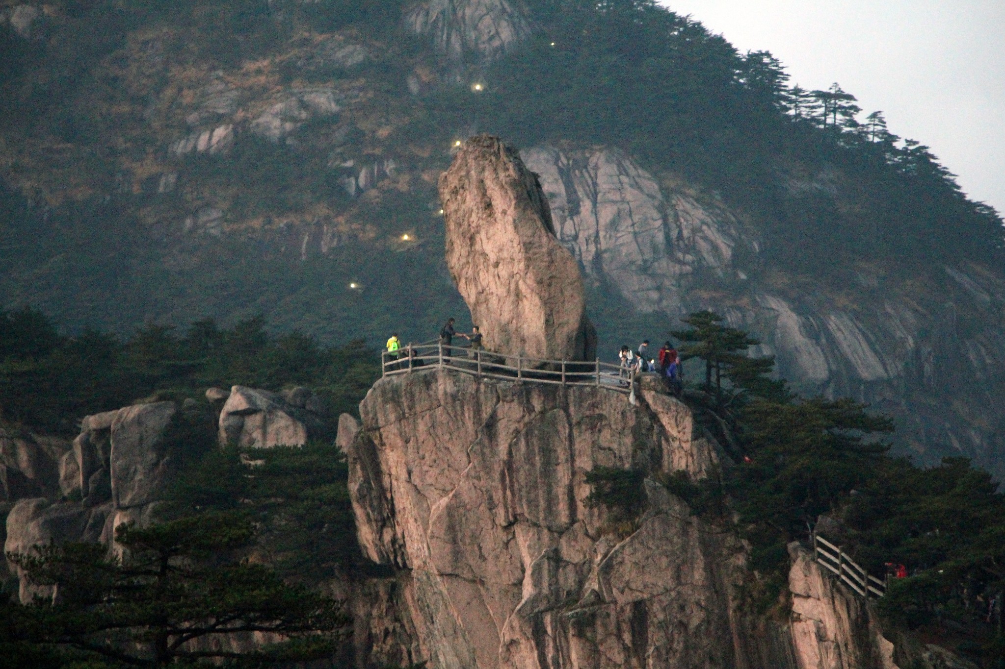 黄山的gdp给了合肥吗_福建福州与安徽合肥的2020年一季度GDP出炉,两者成绩如何